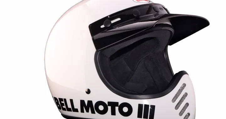 Nuovi caschi Bell Helmets Moto-3