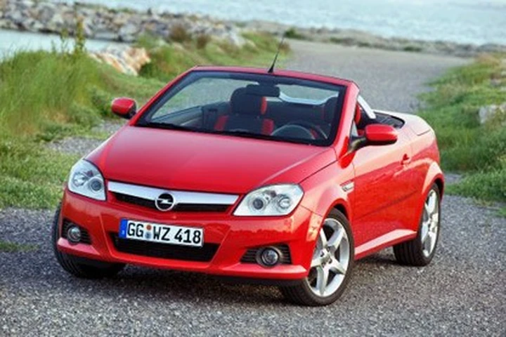 Problemi per la Tigra TwinTop, e per Heuliez