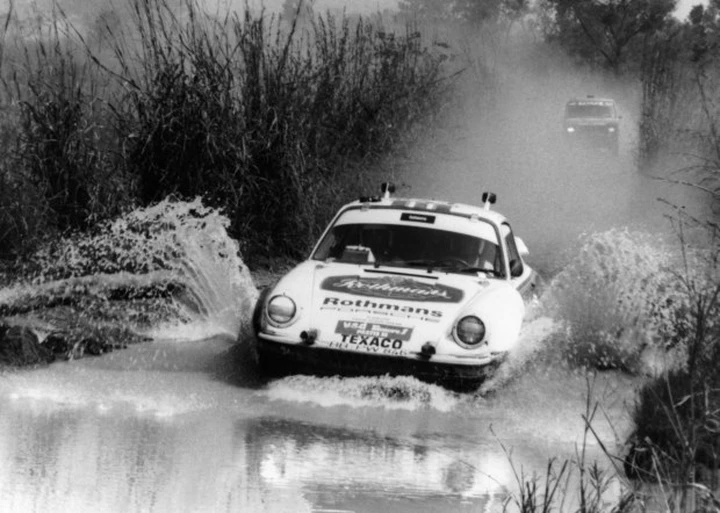 Lista delle 5 più strane auto che hanno partecipato al Dakar rally