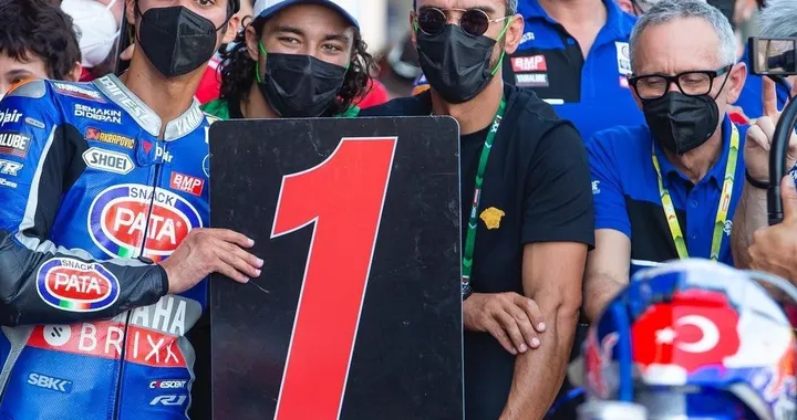 SBK, Razgatlioglu: "Forse all’ultimo weekend inizierò a pensare al Campionato". Rea: "Qualcosa non è andato per il verso giusto"