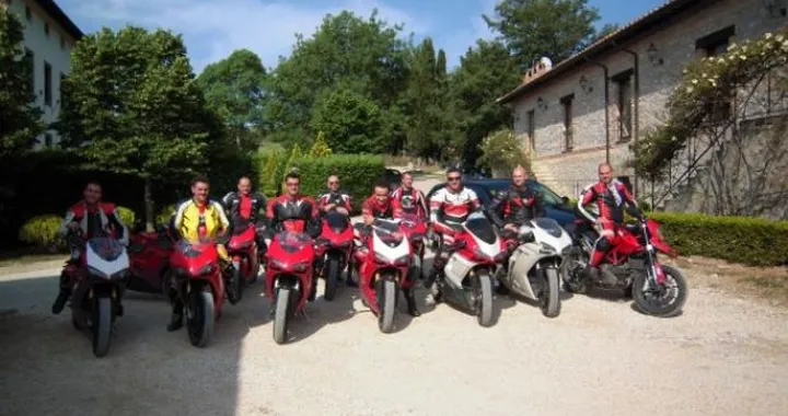 Foto del giorno: Raduno 1098