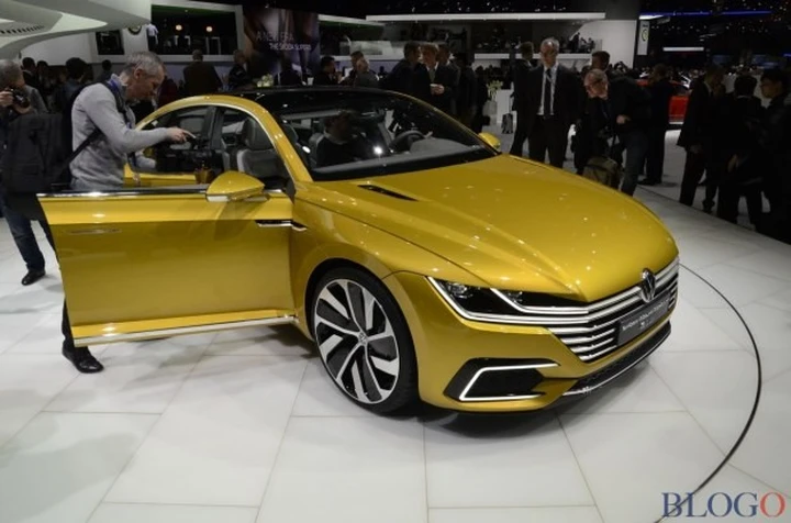 Lo stand Volkswagen al Salone di Ginevra 2015 Live [Video]