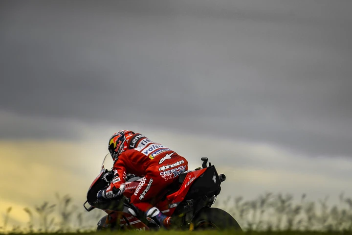 MotoGP Argentina, 21 piloti in un secondo! “Cucchiaio”, guerra continua