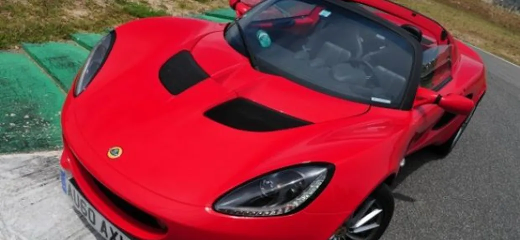 Lotus Elise 2011: il test di Autoblog