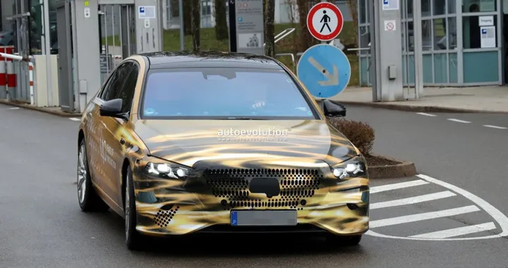 Mercedes-Benz Classe S, il restyling diventa ancora più aggressivo