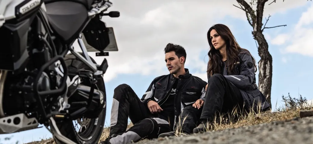 Abbigliamento: collezione Triumph Primavera-Estate 2015