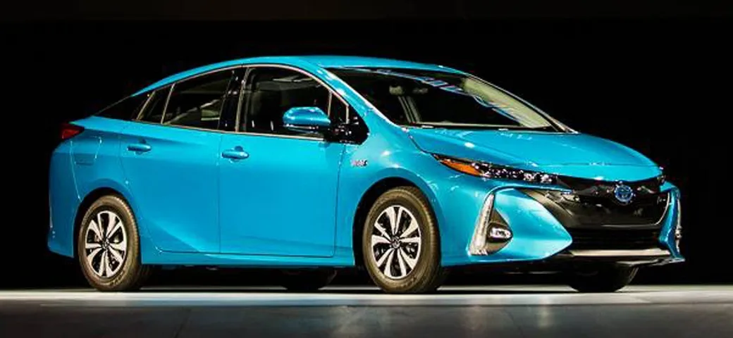Toyota Prius Prime al Salone di New York 2016 Live