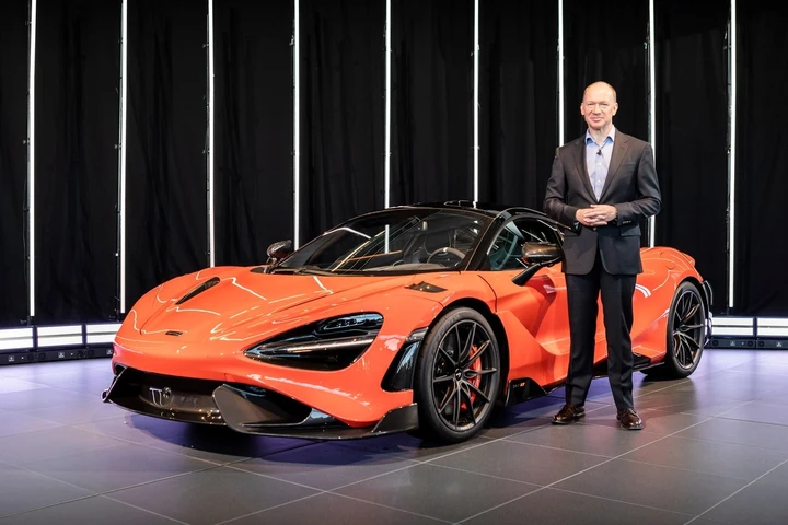 McLaren punta sulla leggerezza per le sue supercar