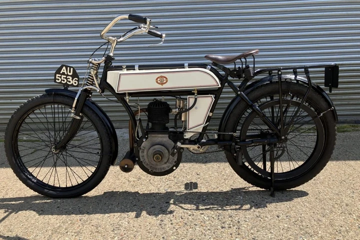 Furto di una Riley 1904: rubata la moto più rara del Regno Unito