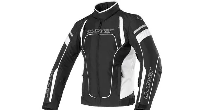 Giacca moto Clover Rainblade: versatile e trasversale