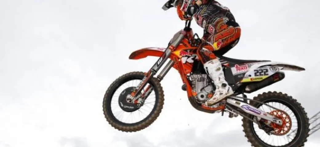 Motocross: Desalle vince in Repubblica Ceca, Tony Cairoli secondo guida ancora la classifica generale