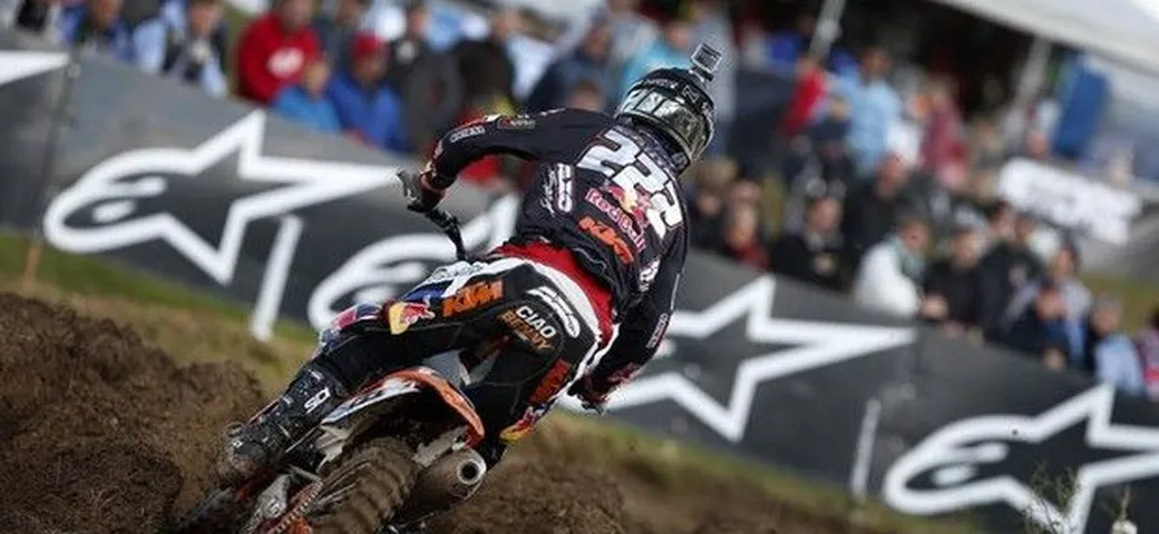 Mondiale Motocross 2014: vittoria speciale per Cairoli a Matterley Basin.
