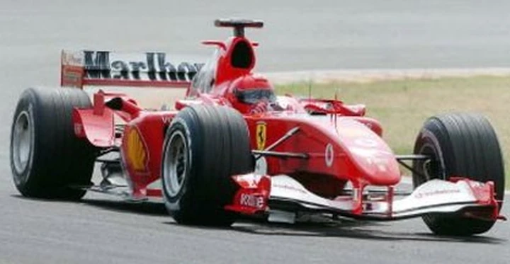E' quasi ufficiale, Valentino Rossi andrà in Ferrari nel 2007