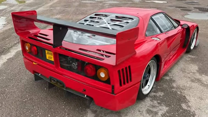 All'asta una supercar V12, su telaio della Ferrari F40
