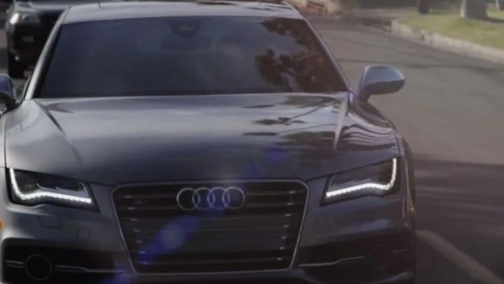 Audi S7 vs Mercedes CLS: una sfida da Star Trek