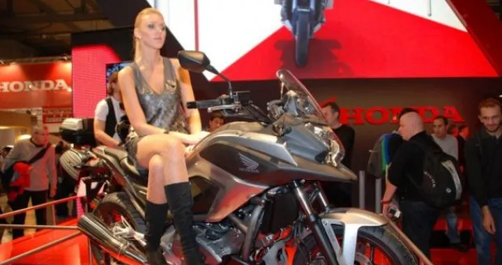 Honda NC700X: Salone Eicma Milano 2011
