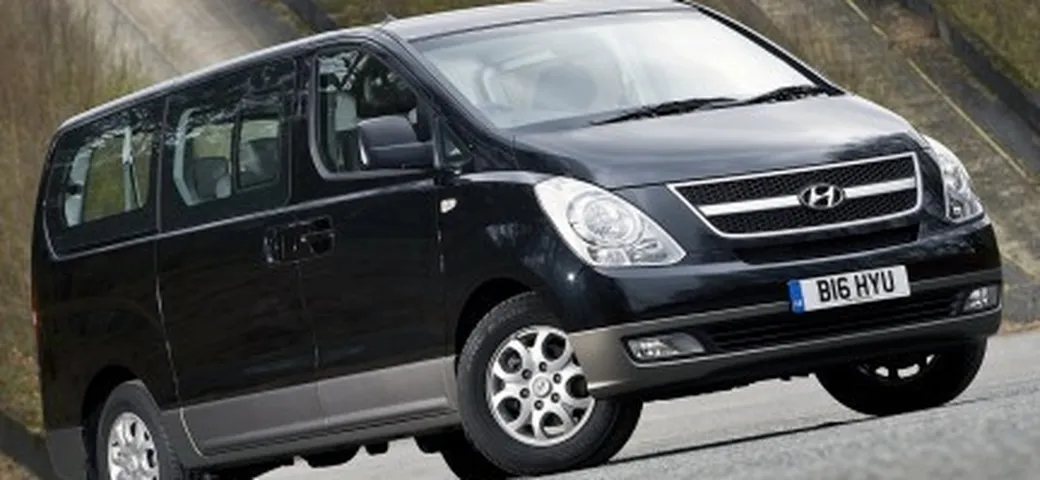 Hyundai i800: sua immensità