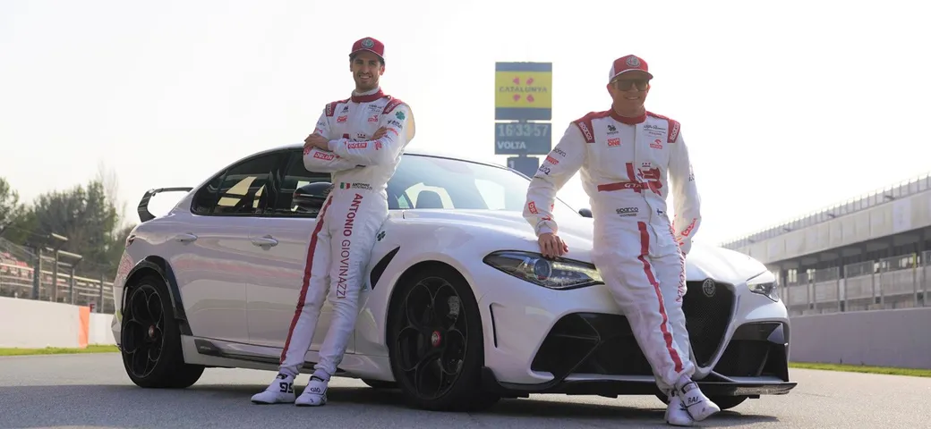 Giulia GTA, con i piloti Alfa Romeo parte la stagione di F1