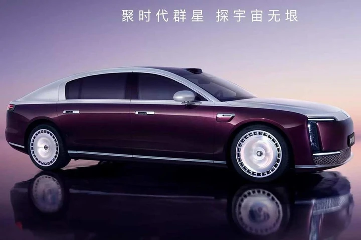 La grande berlina di lusso che ha detronizzato Mercedes e BMW in Cina