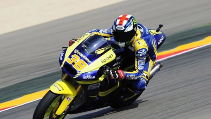 Bradley Smith rinnova Tech 3: 2012 in Moto2 poi MotoGP fino al 2014