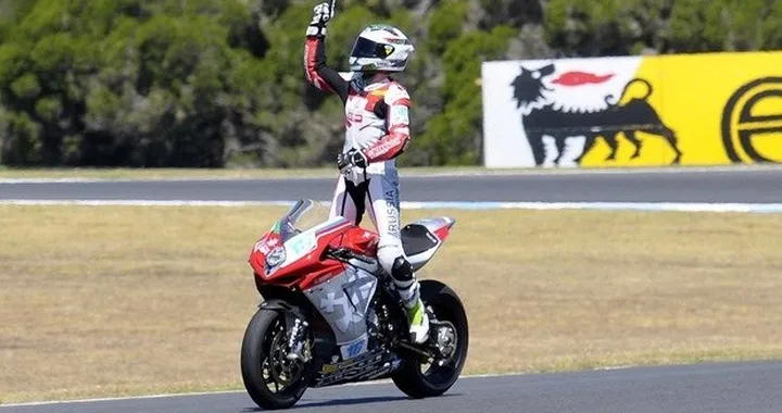 Supersport, Cluzel vince in Australia con la MV Agusta F3: "E' un sogno!" [FOTO e VIDEO]