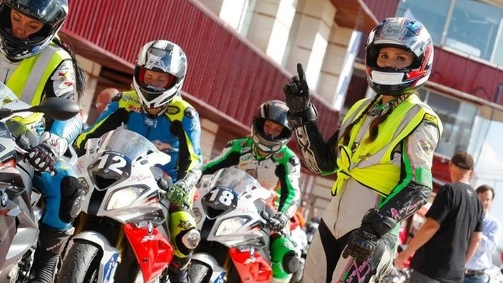 La FIM annuncia nuovi 'Training Camps' femminili nel 2014