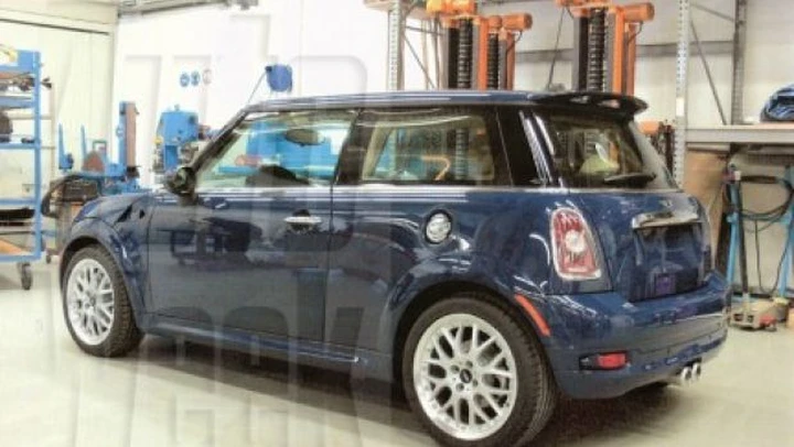 Mini conferma l'allestimento firmato Rolls-Royce