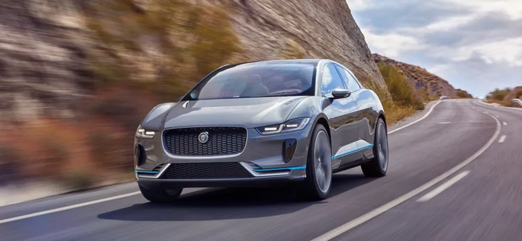 Jaguar: la nuova XJ sarà anche elettrica