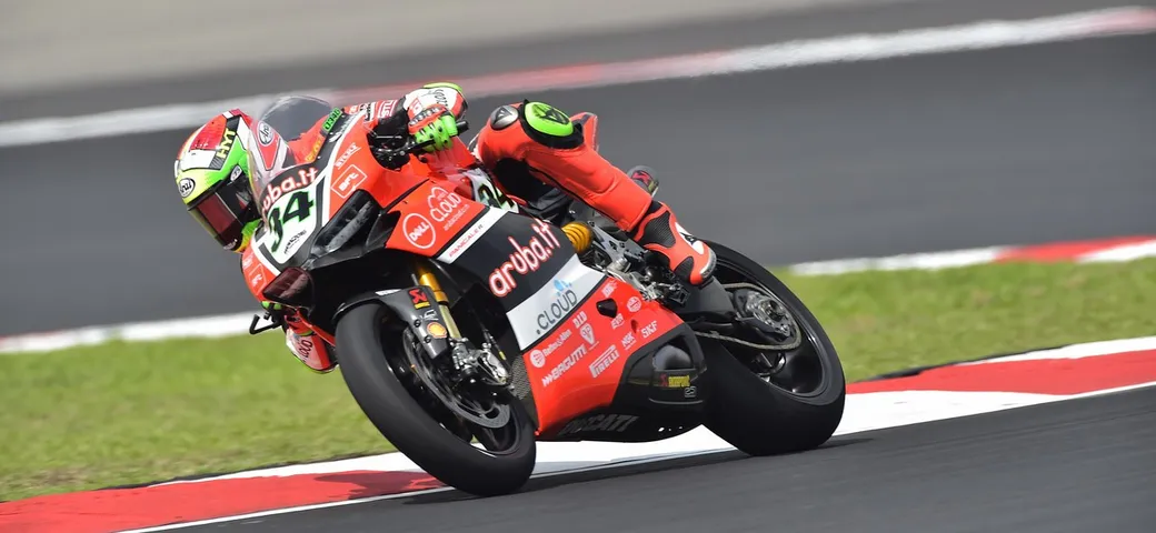 SBK, Sepang: le Ducati rincorrono nel Day-1
