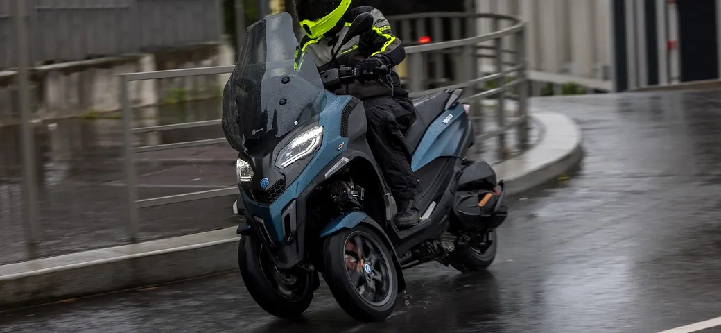 Piaggio MP3 530 hpe Exclusive: la prova su strada