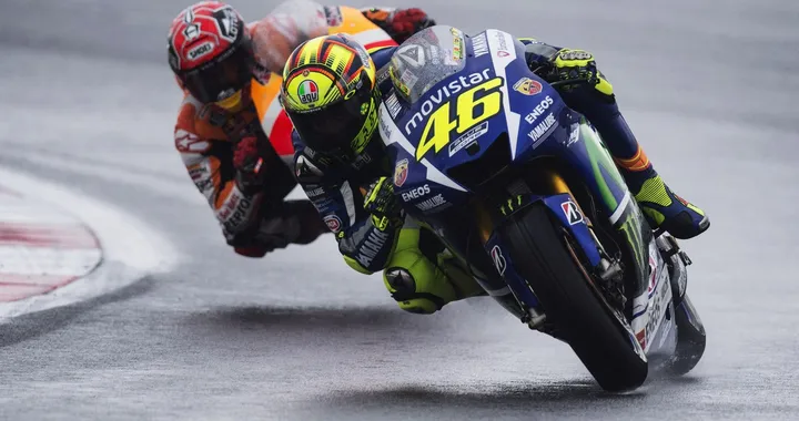 MotoGP Silverstone, Rossi anche “re” della pioggia