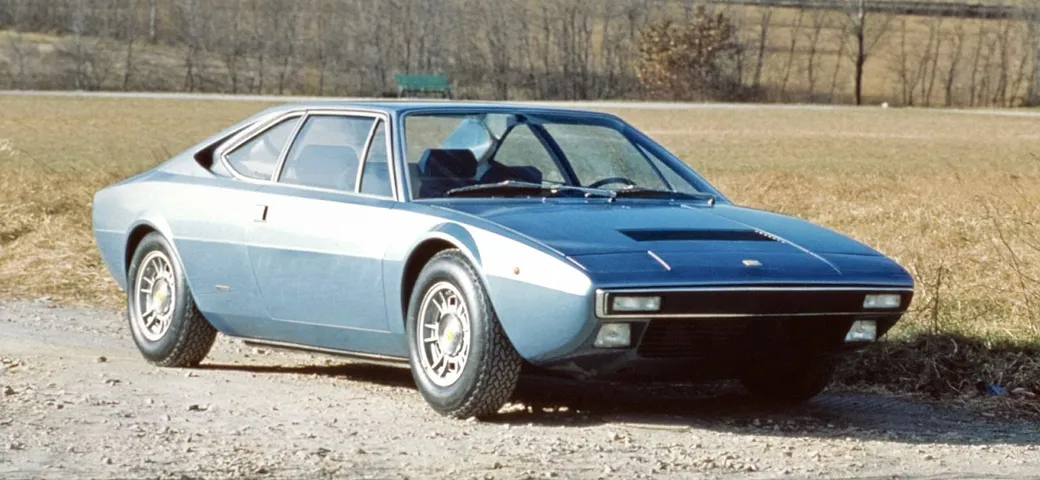 Ferrari Dino: la storia del modello GT4