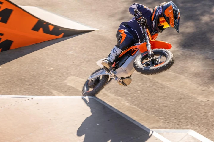 KTM SX-E 2 2024