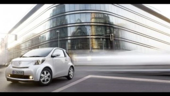 Toyota iQ: piccoli aggiornamenti nel 2011