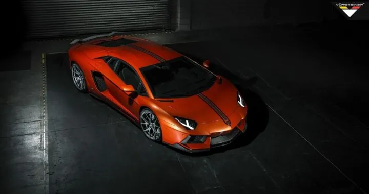 Lamborghini Aventador: il pacchetto d'elaborazione è firmato Vorsteiner