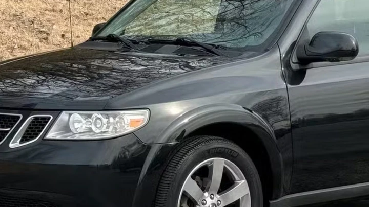 Il SUV svedese dimenticato che sfidava le supercar: è rarissimo