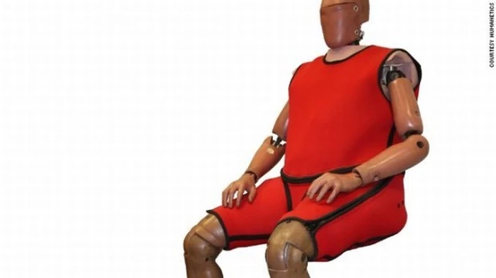 Negli Stati Uniti ingrassano anche i manichini dei crash test