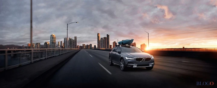 La nuova Volvo V90 Cross Country
