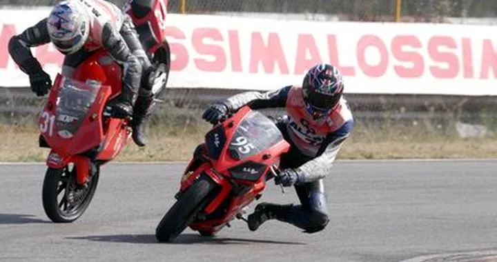 Foto del giorno: staccata alla morte?