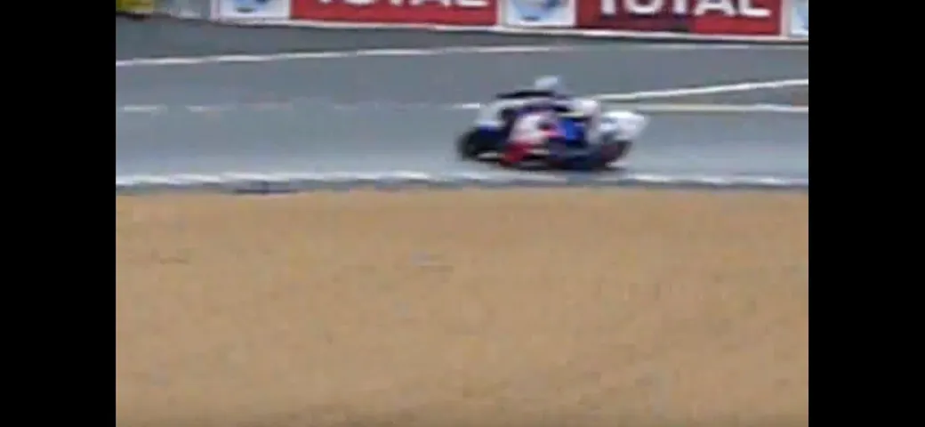 Sorpassi epici: manovra energica in Superbike [Video]