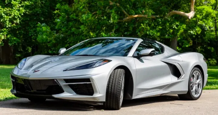 Corvette C8 usata, 24.000 euro persi dopo 61.000 km: il caso
