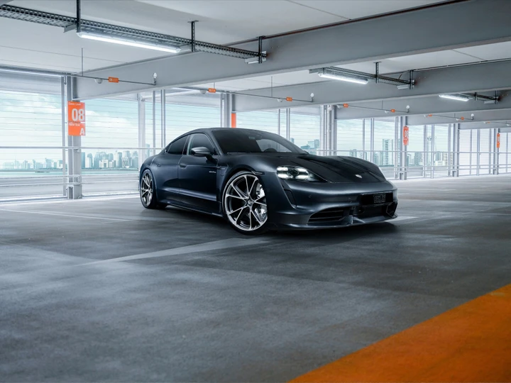 Porsche Taycan: Techart rifà l'elettrica