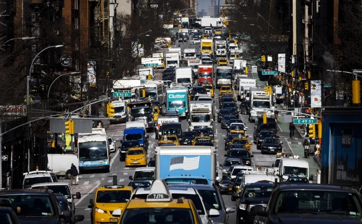 New York: stop alla vendita di auto endotermiche nel 2035