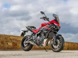 TRACER 7 2025: Yamaha alza l’asticella nel segmento delle sport-tourer