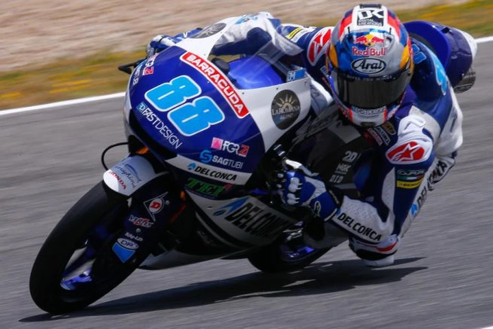 Montmelò Moto3, Martin si conferma “re” della pole. Ma sono i “tatticismi” a dominare le qualifiche da trenino