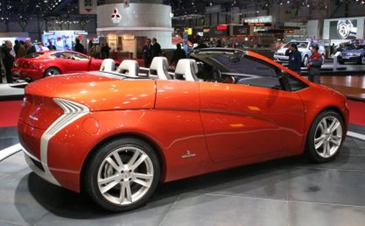 Lancia coupé-cabriolet da Bertone?