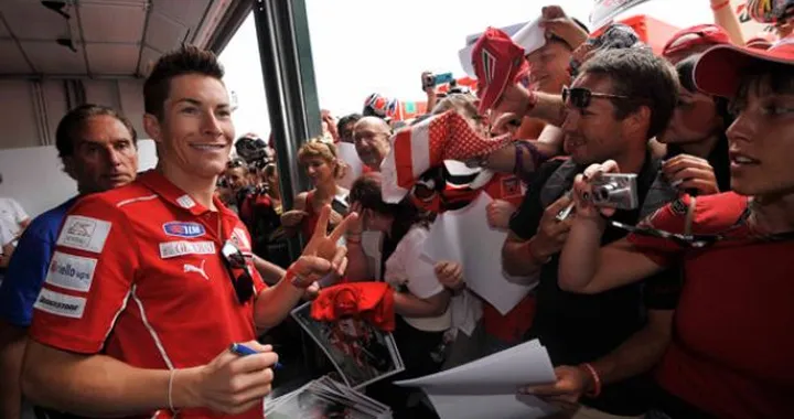 Nicky Hayden al Ducati Factory Store di Borgo Panigale