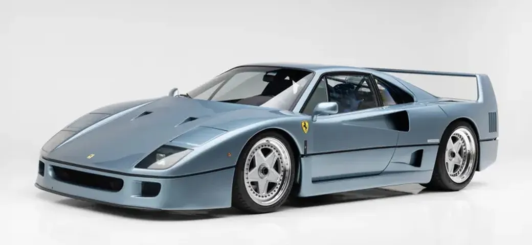 Tre Ferrari F40 da sogno all’asta: una più esclusiva dell'altra