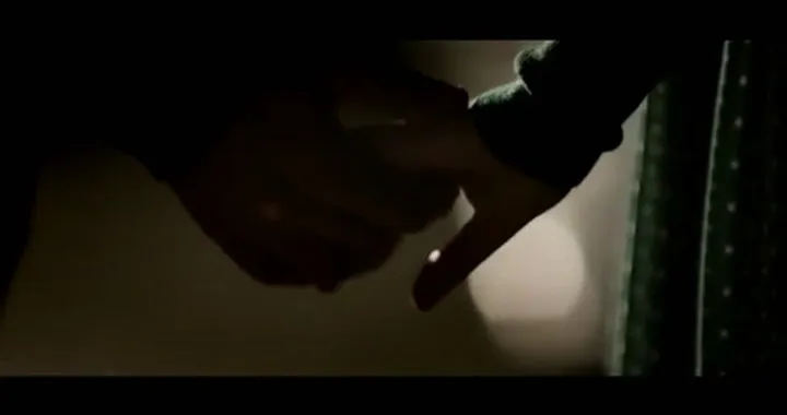 BMW Come interrompere un bacio tra vostra figlia e un ragazzo