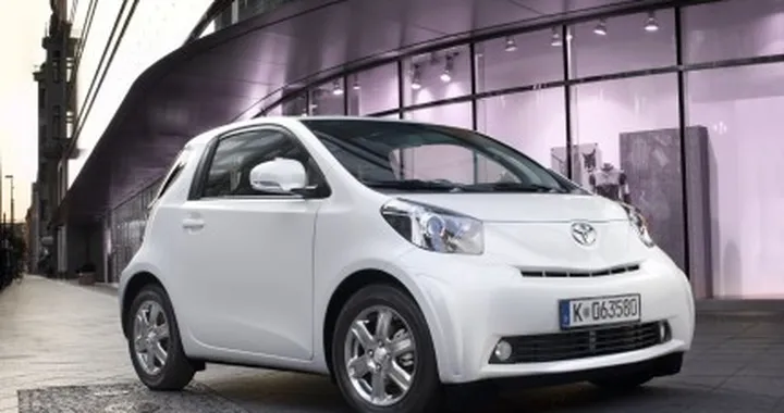 Toyota: utili al -69%, stime più che dimezzate per il 2008